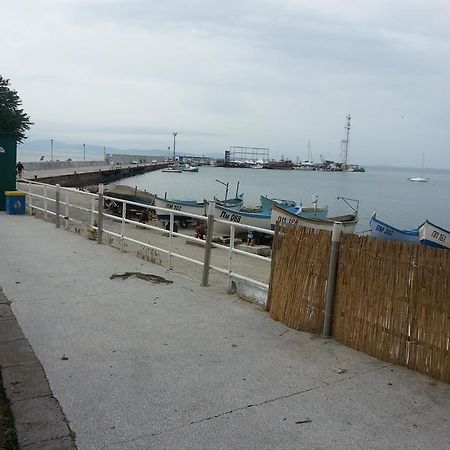 Hristovi Apartments & Studios Pomorie Buitenkant foto