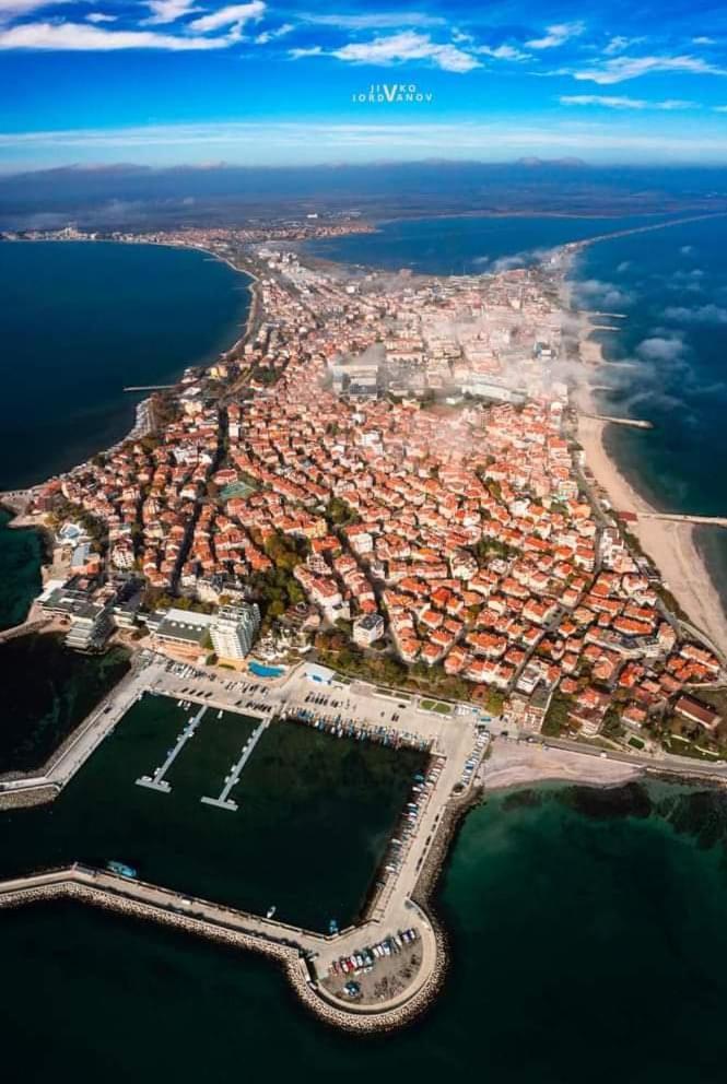Hristovi Apartments & Studios Pomorie Buitenkant foto