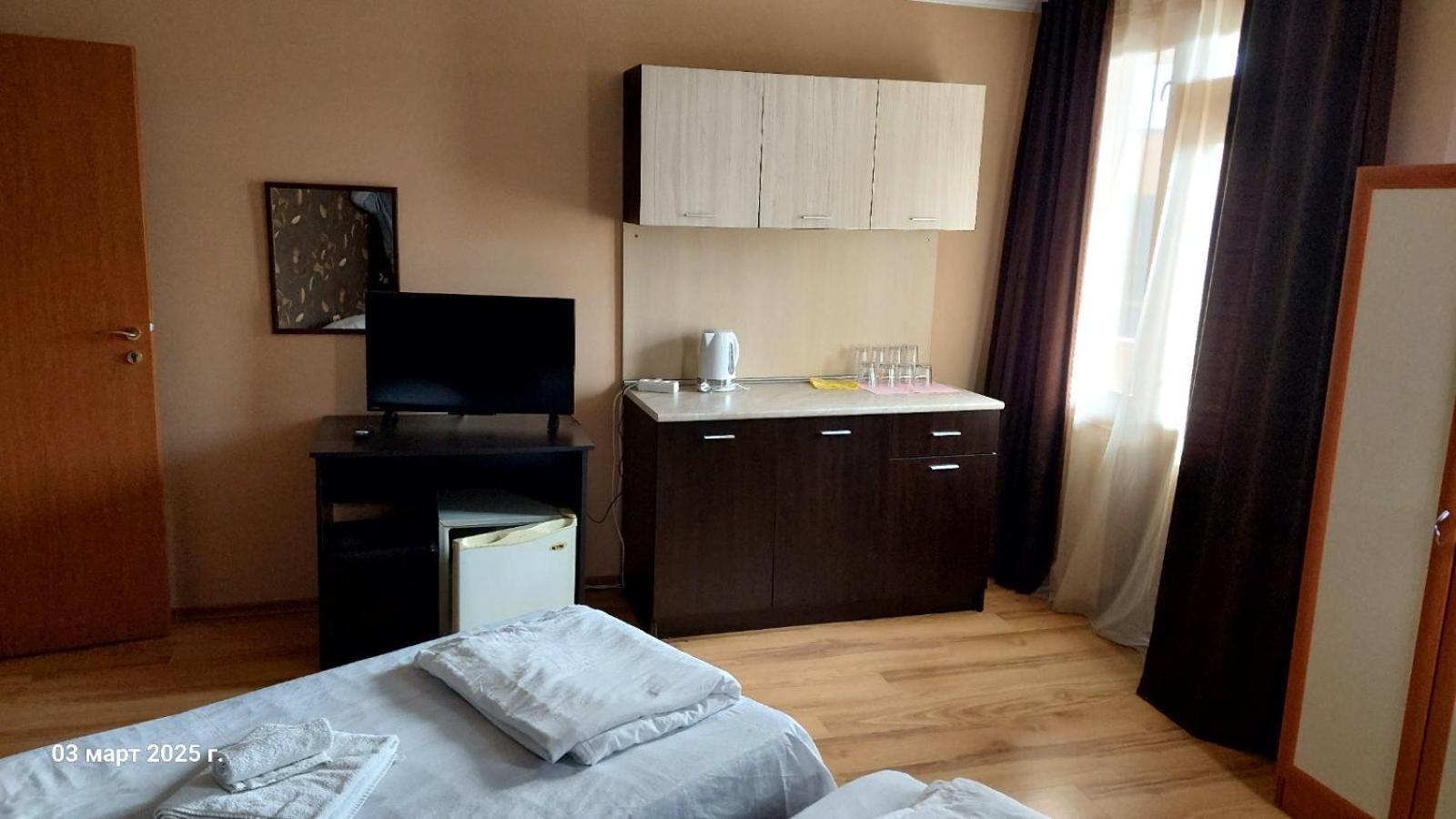 Hristovi Apartments & Studios Pomorie Buitenkant foto